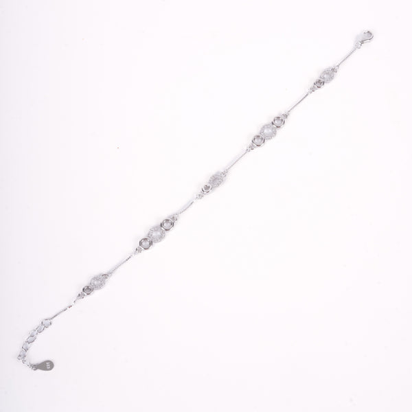 Amee Loop Luxe Silver Bracelet