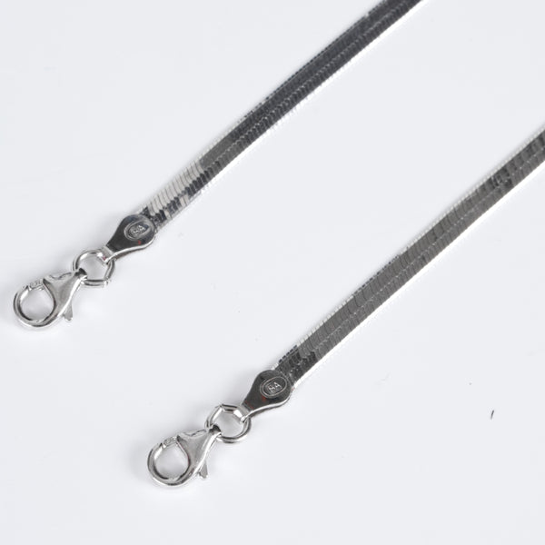Amee Silver Vein Anklets