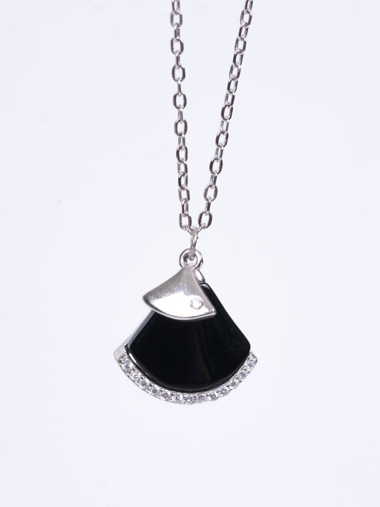Amee Noir Luxer Charm Silver Pendant