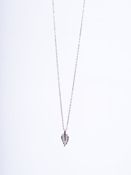 Amee Sparkling Leaf Silver Pendant