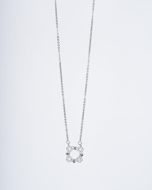 Amee Gleaming Petal Silver Chain