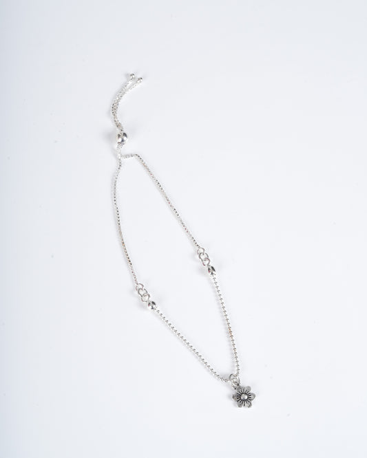 Amee Flora Charm Silver Anklet